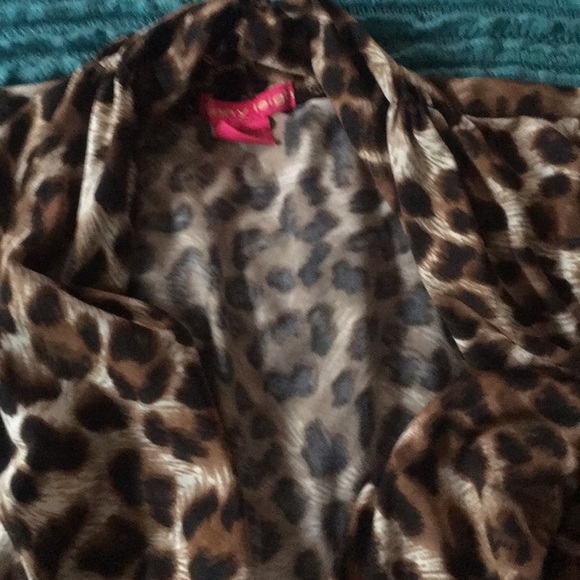 Blouse - Picture 3 of 4